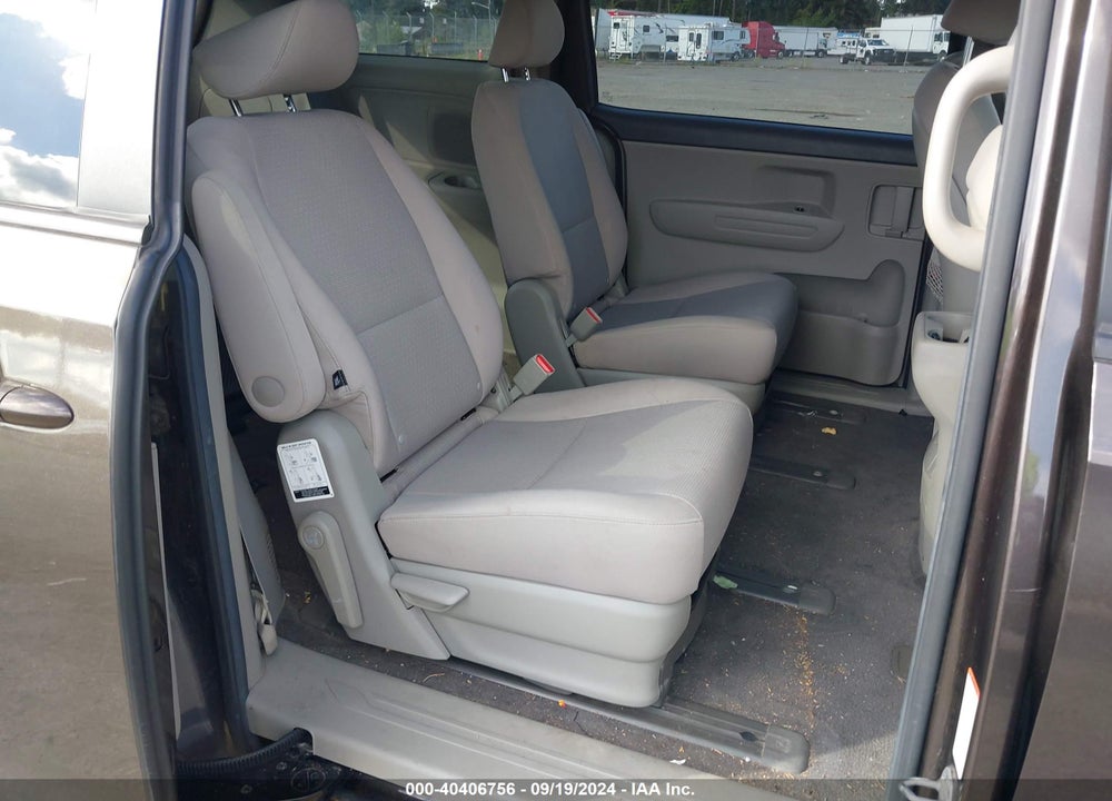 2017 KIA SEDONA LX VIN: KNDMB5C12H6243878
