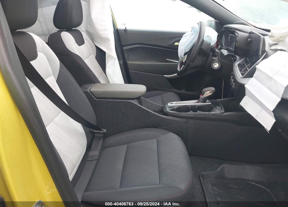2024 CHEVROLET TRAX FWD 1RS VIN: KL77LGE23RC055527