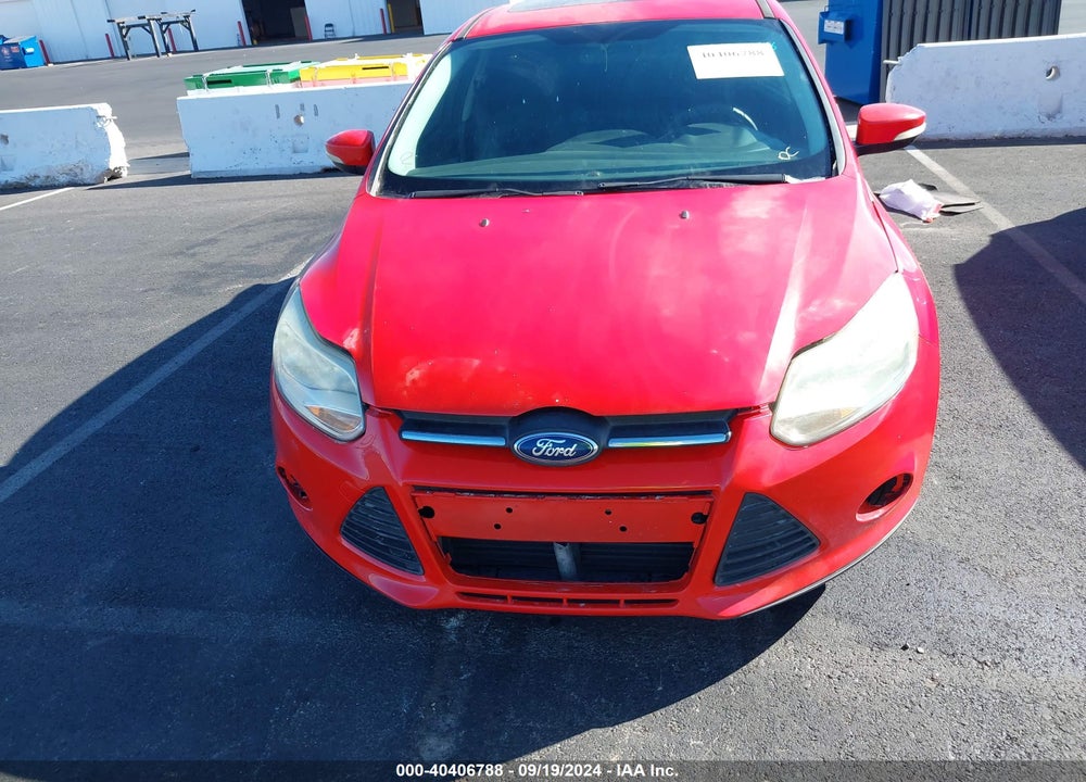 2014 FORD FOCUS SE VIN: 1FADP3K26EL265689