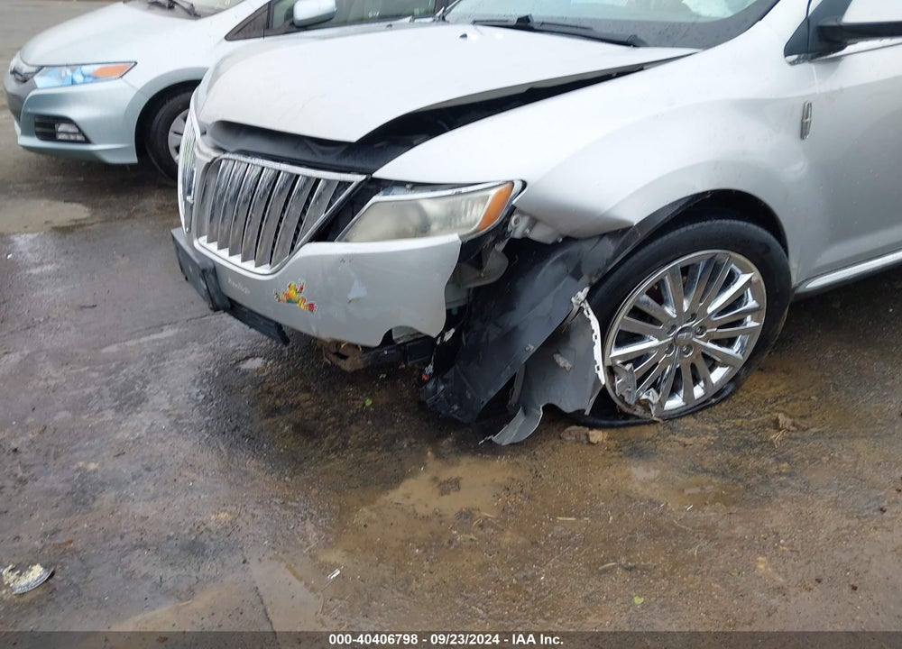 2011 LINCOLN MKX VIN: 2LMDJ6JKXBBJ10489