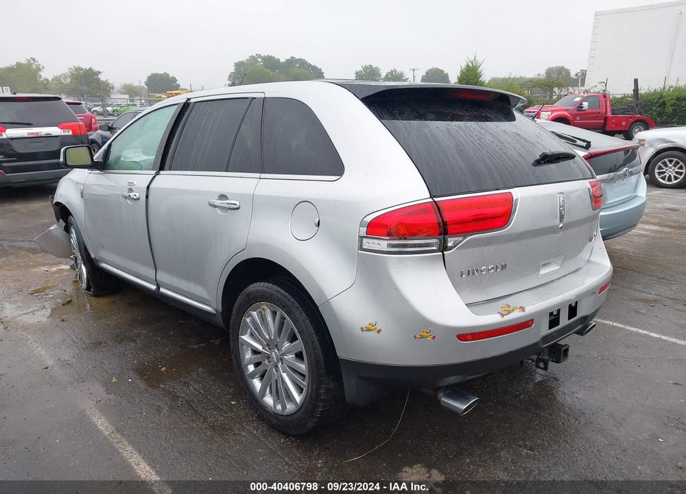 2011 LINCOLN MKX VIN: 2LMDJ6JKXBBJ10489