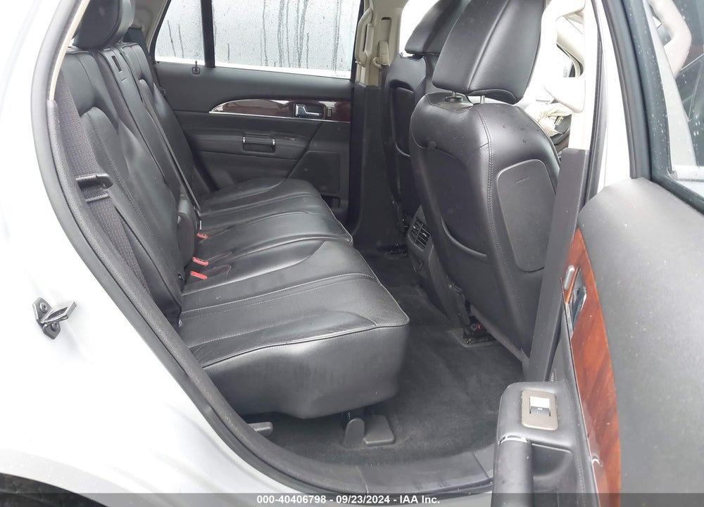 2011 LINCOLN MKX VIN: 2LMDJ6JKXBBJ10489