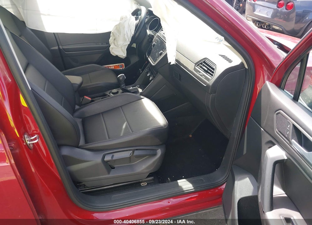 2019 VOLKSWAGEN TIGUAN 2.0T SEL/2.0T SEL R-LINE/2.0T SEL R-LINE BLACK/SE VIN: 3VV2B7AX3KM067622