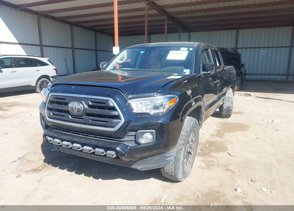 2019 TOYOTA TACOMA SR5 VIN: 5TFAX5GN2KX139443