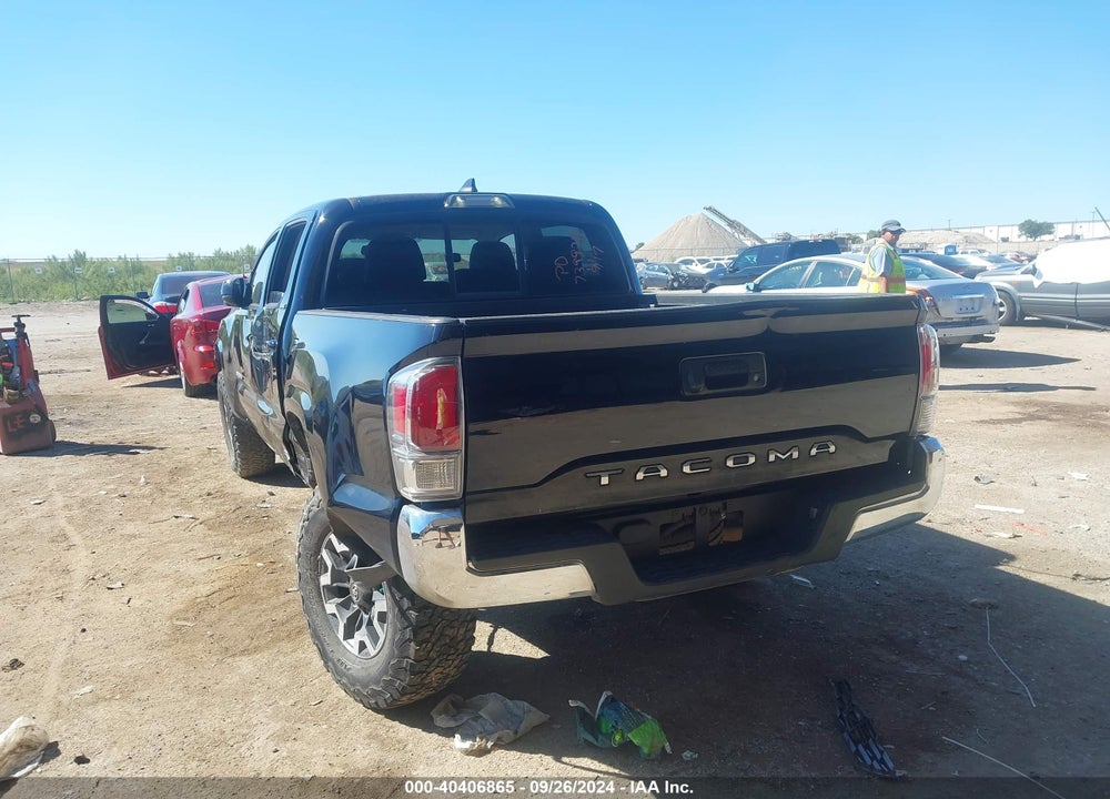 2019 TOYOTA TACOMA SR5 VIN: 5TFAX5GN2KX139443