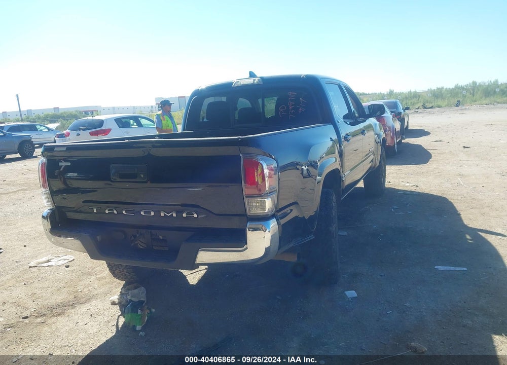 2019 TOYOTA TACOMA SR5 VIN: 5TFAX5GN2KX139443