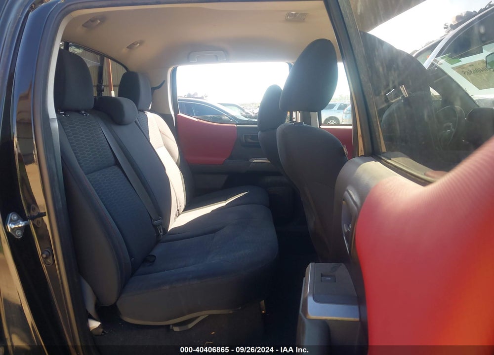 2019 TOYOTA TACOMA SR5 VIN: 5TFAX5GN2KX139443