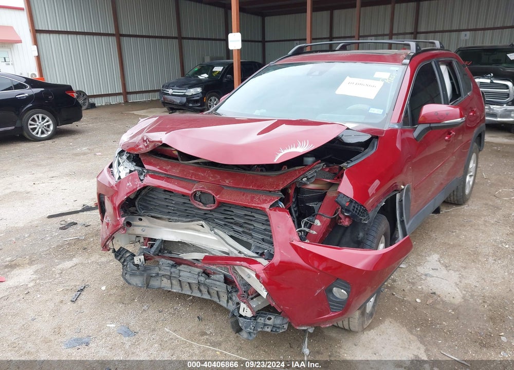 2020 TOYOTA RAV4 XLE VIN: 2T3W1RFV4LW095421