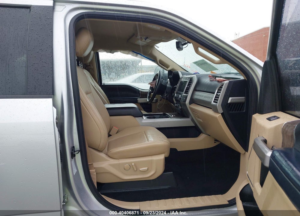 2017 FORD F-350 LARIAT VIN: 1FT8W3DT8HEE63252