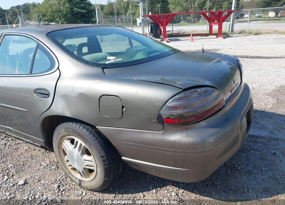 1998 PONTIAC GRAND PRIX SE VIN: 1G2WJ52M2WF331208