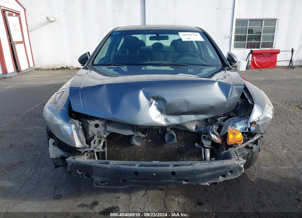 2011 HONDA ACCORD 2.4 LX VIN: 1HGCP2F31BA110124