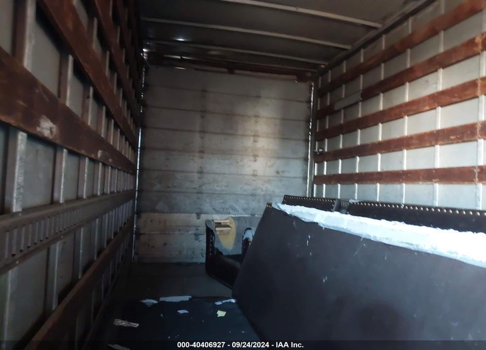 2006 FREIGHTLINER M2 106 MEDIUM DUTY VIN: 1FVACWDC86HW31533