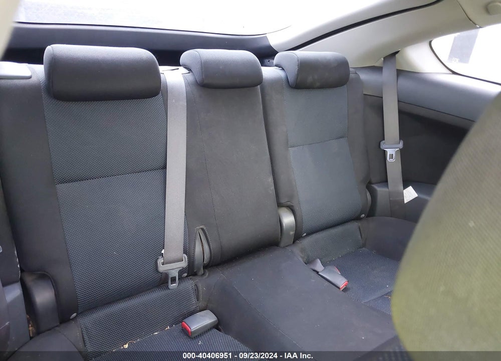 2005 SCION TC VIN: JTKDE177X50039190