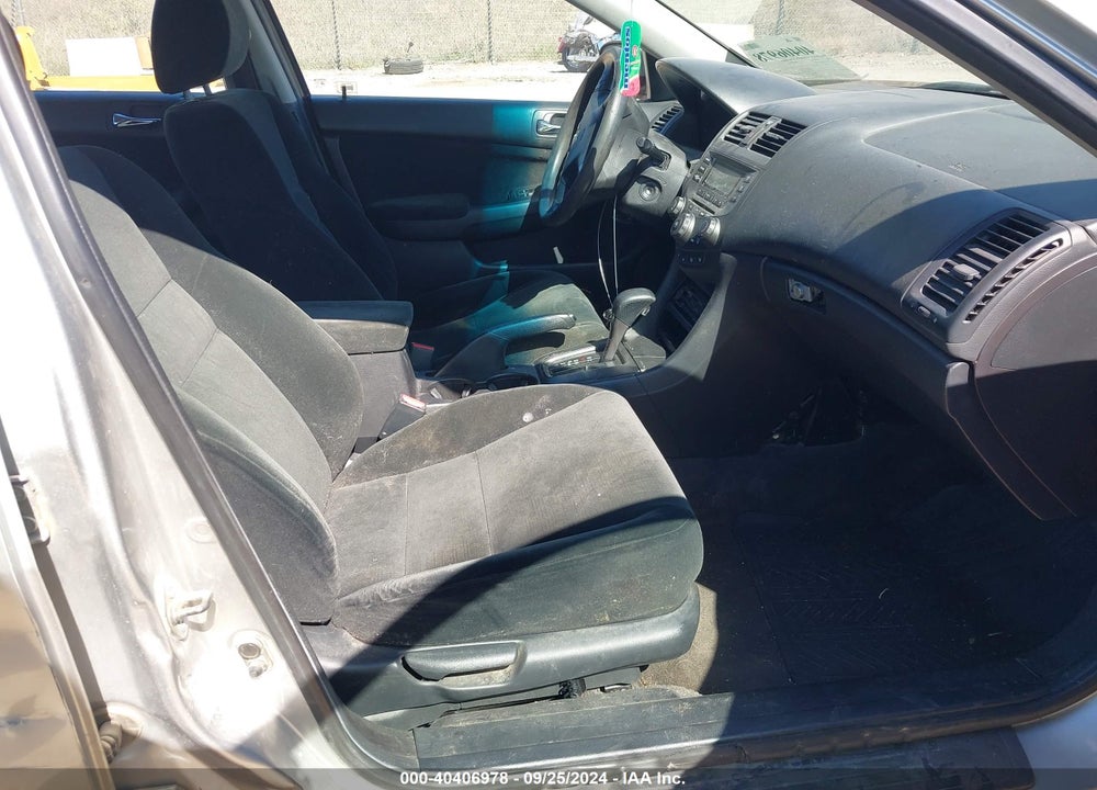 2006 HONDA ACCORD 2.4 LX VIN: 3HGCM56406G708859