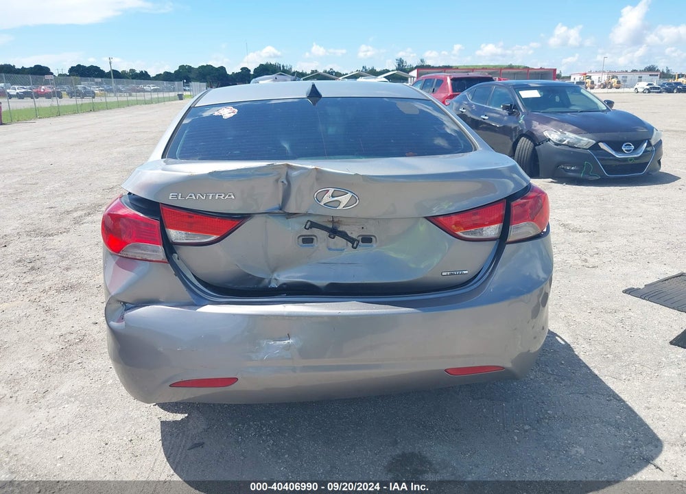 2011 HYUNDAI ELANTRA LIMITED (ULSAN PLANT) VIN: KMHDH4AE0BU161760
