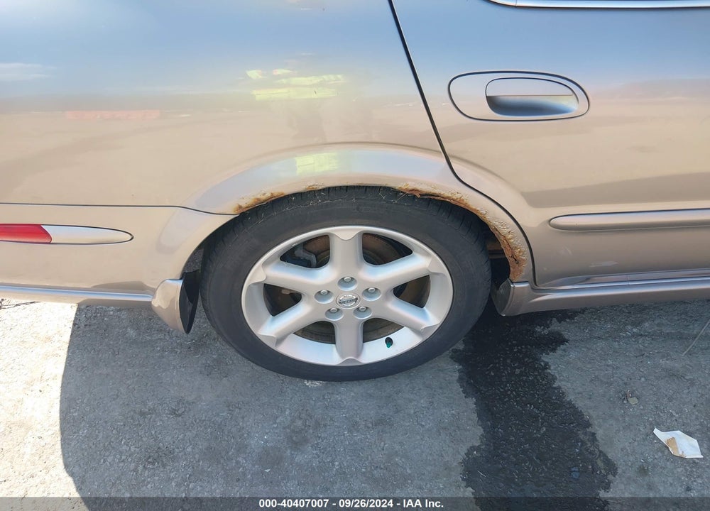 2002 NISSAN MAXIMA SE VIN: JN1DA31A02T312721