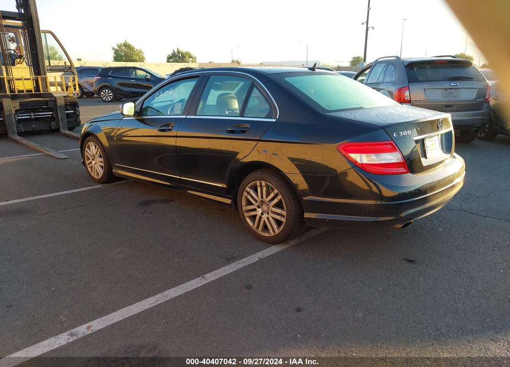 2008 MERCEDES-BENZ C 300 LUXURY/SPORT VIN: WDDGF54X58F105522