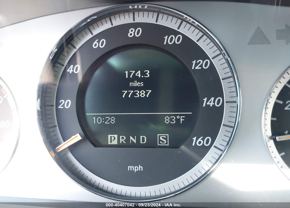 2008 MERCEDES-BENZ C 300 LUXURY/SPORT VIN: WDDGF54X58F105522