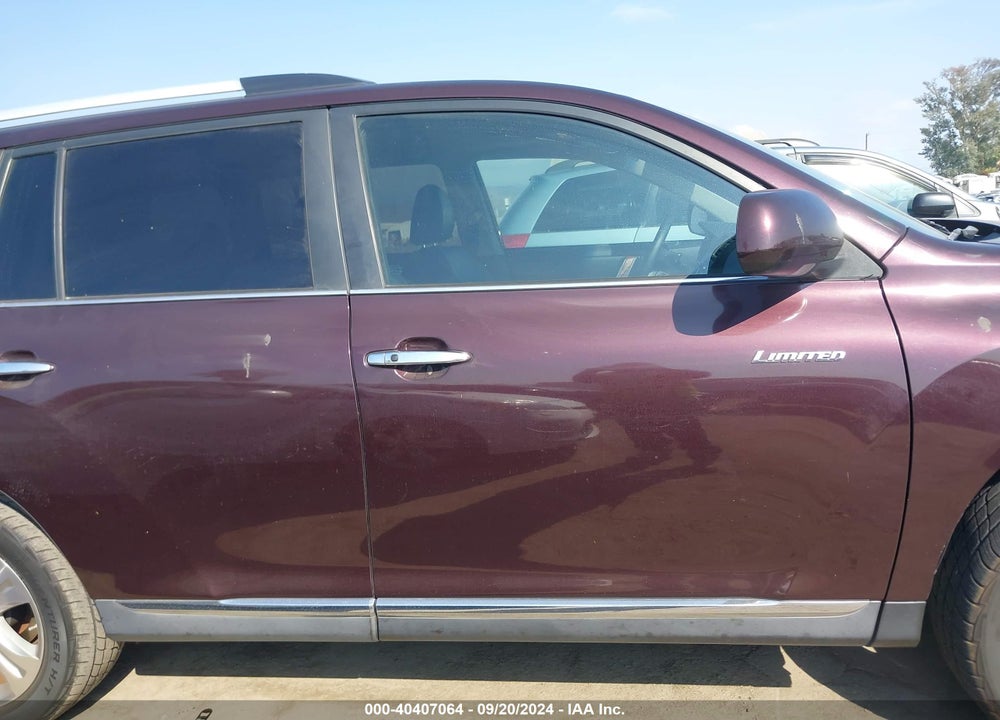 2013 TOYOTA HIGHLANDER LIMITED V6 VIN: 5TDYK3EH5DS138973