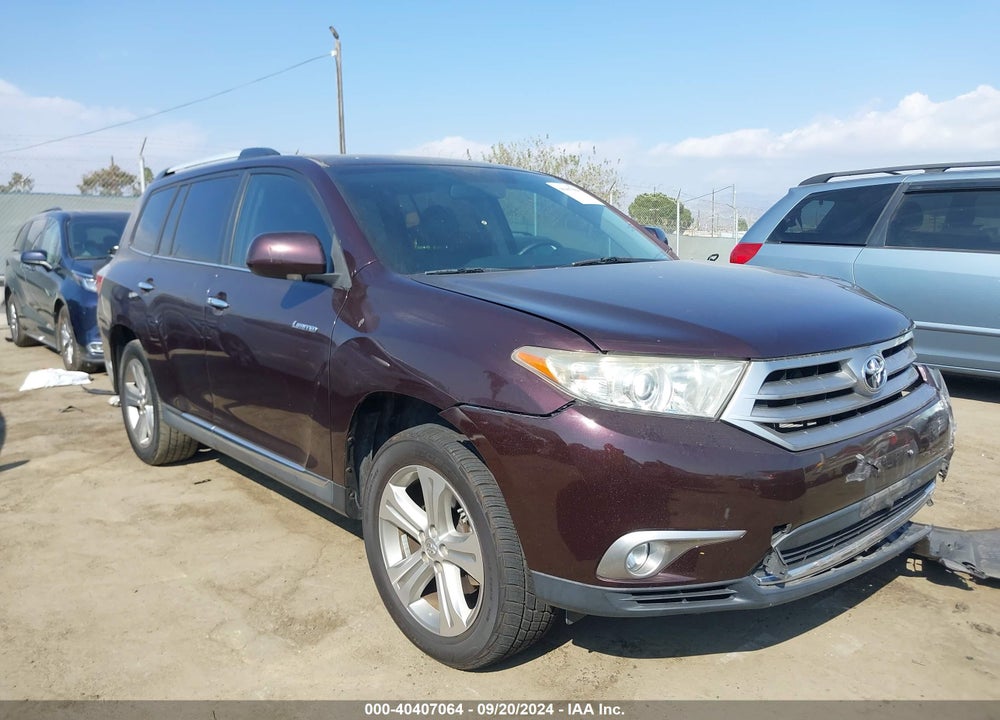 2013 TOYOTA HIGHLANDER LIMITED V6 VIN: 5TDYK3EH5DS138973