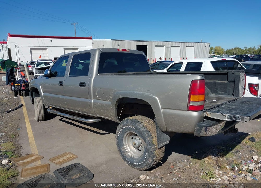 2002 CHEVROLET SILVERADO 2500HD LS VIN: 1GCHK23U72F164580