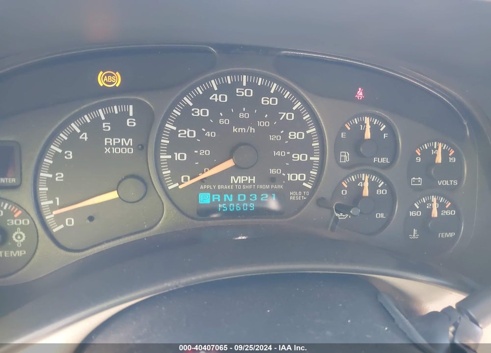 2002 CHEVROLET SILVERADO 2500HD LS VIN: 1GCHK23U72F164580