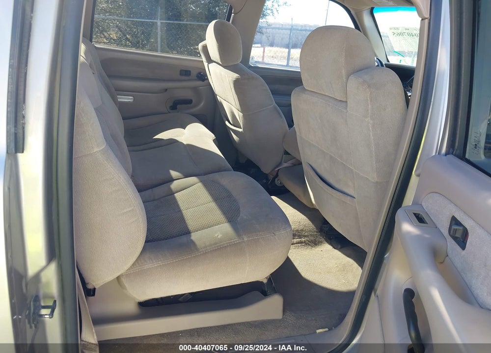 2002 CHEVROLET SILVERADO 2500HD LS VIN: 1GCHK23U72F164580
