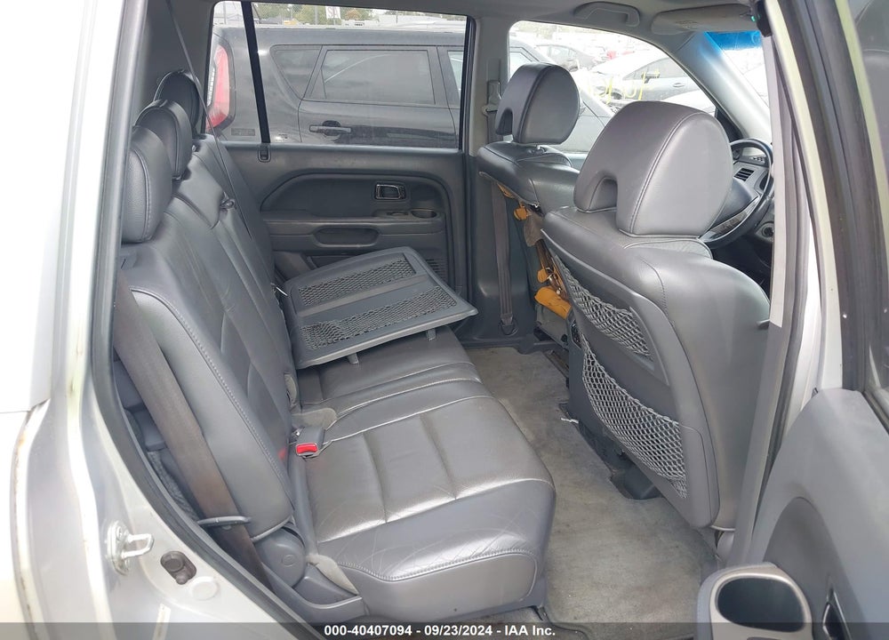 2006 HONDA PILOT EX-L VIN: 5FNYF28616B016238