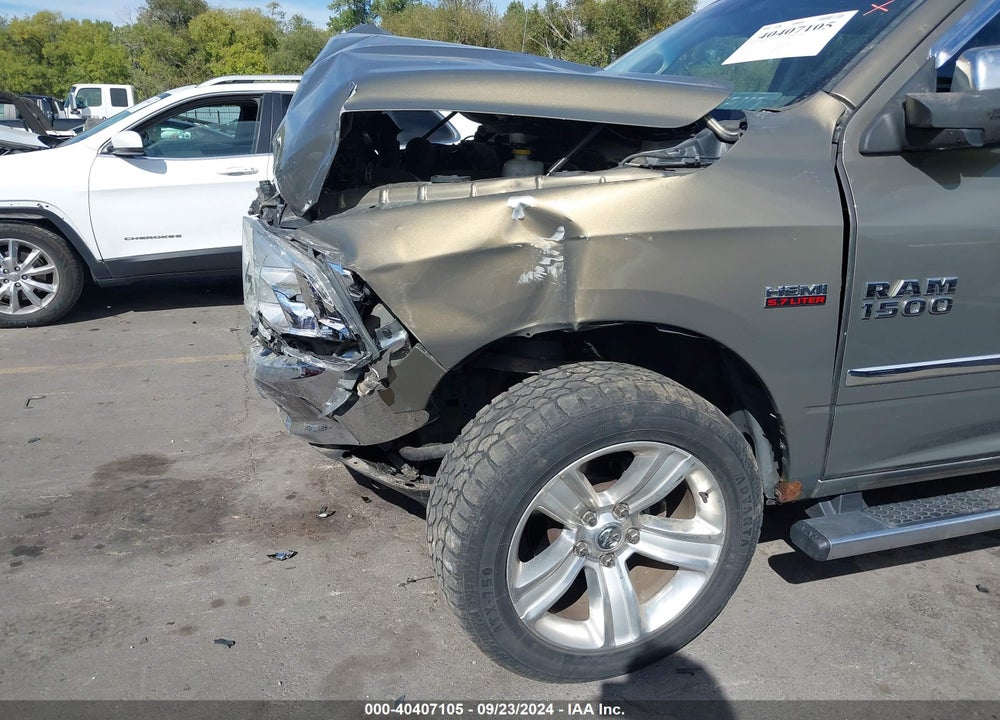 2013 RAM 1500 SLT VIN: 1C6RR7LT2DS579375