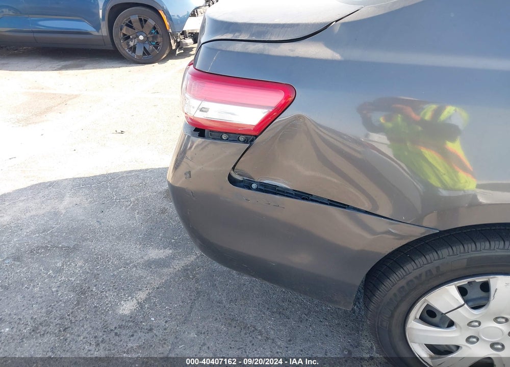 2011 TOYOTA CAMRY LE VIN: 4T4BF3EK2BR205514