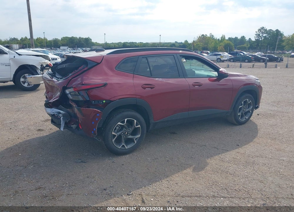 2024 CHEVROLET TRAX FWD LT VIN: KL77LHE27RC235874