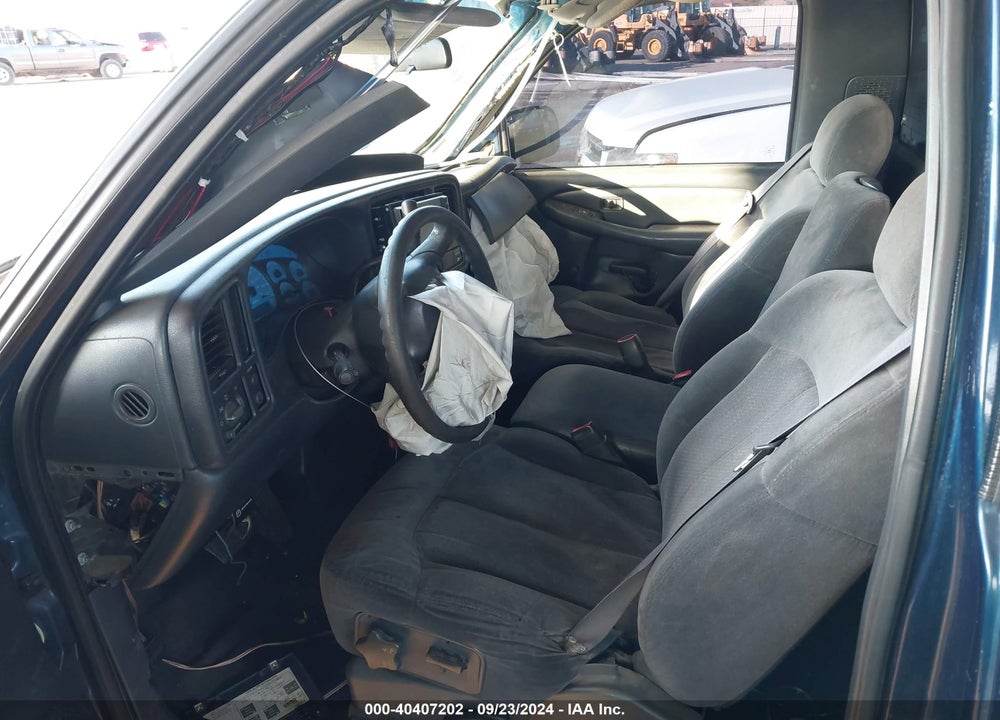 2000 CHEVROLET SILVERADO 1500 VIN: 1GCEC14WXYZ170472