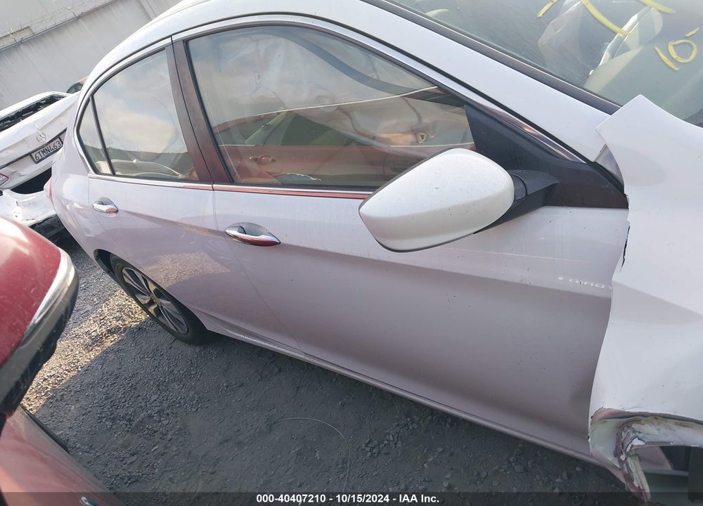 2015 HONDA ACCORD LX VIN: 1HGCR2F37FA172708