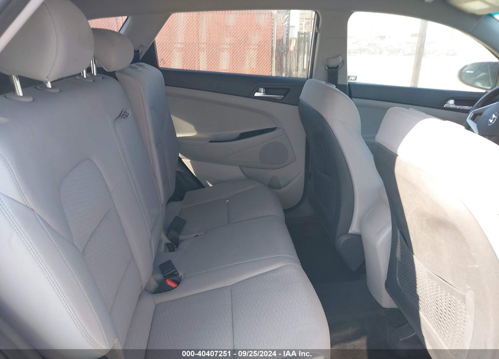 2019 HYUNDAI TUCSON SE VIN: KM8J23A44KU972743