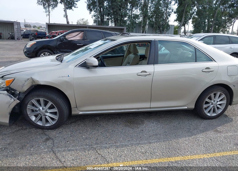 2014 TOYOTA CAMRY HYBRID XLE VIN: 4T1BD1FK9EU107670