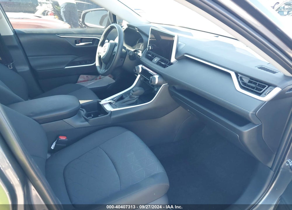 2024 TOYOTA RAV4 XLE VIN: 2T3W1RFVXRC281474
