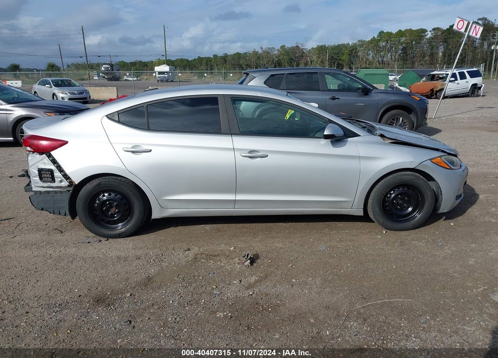 2017 HYUNDAI ELANTRA SE VIN: KMHD74LFXHU099768