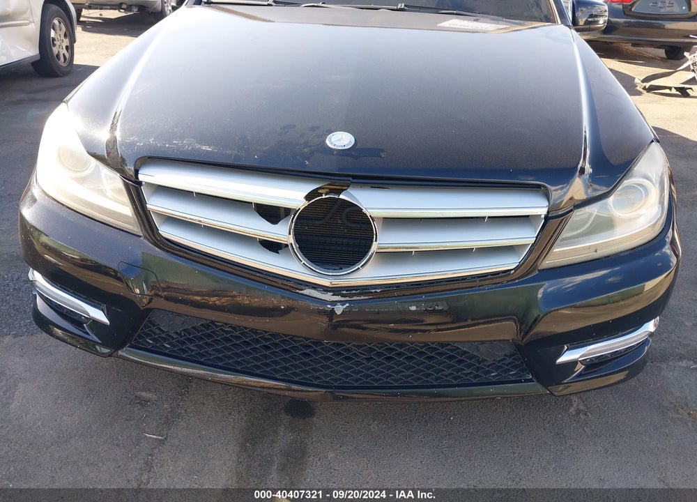 2013 MERCEDES-BENZ C 250 LUXURY/SPORT VIN: WDDGF4HB0DA763765
