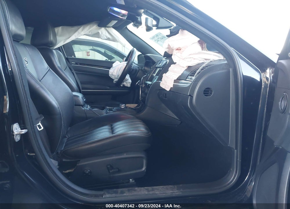2019 CHRYSLER 300 300S VIN: 2C3CCABG4KH536036