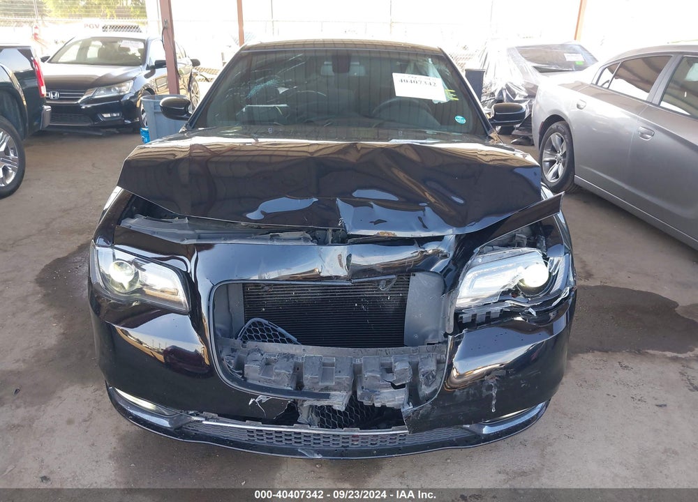 2019 CHRYSLER 300 300S VIN: 2C3CCABG4KH536036