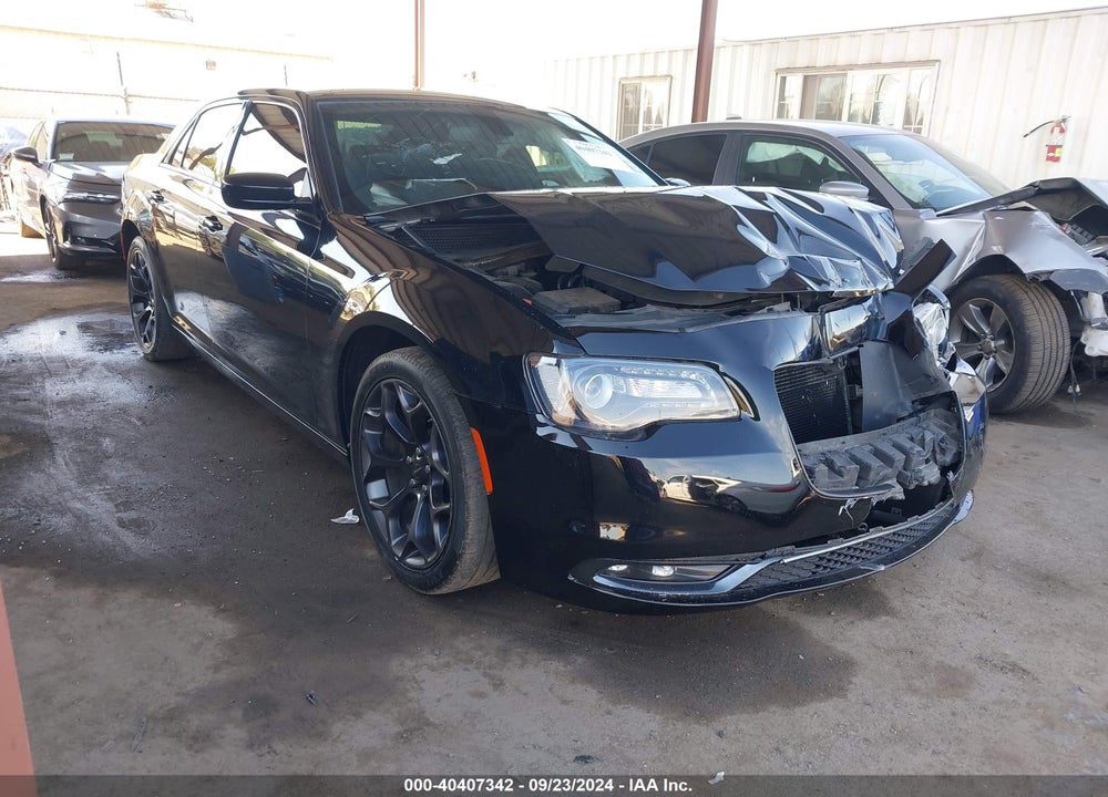 2019 CHRYSLER 300 300S VIN: 2C3CCABG4KH536036
