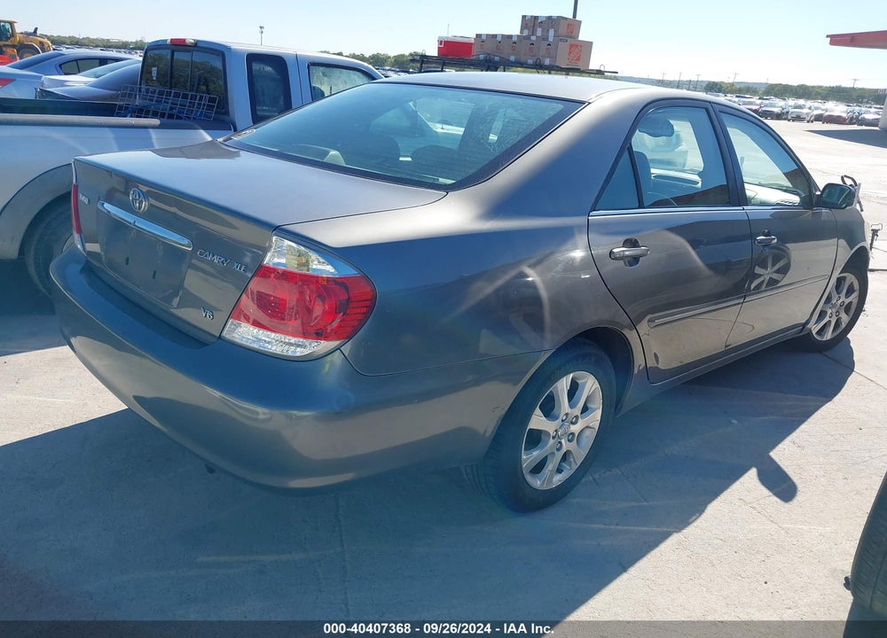 2005 TOYOTA CAMRY XLE V6 VIN: 4T1BF30K55U620221