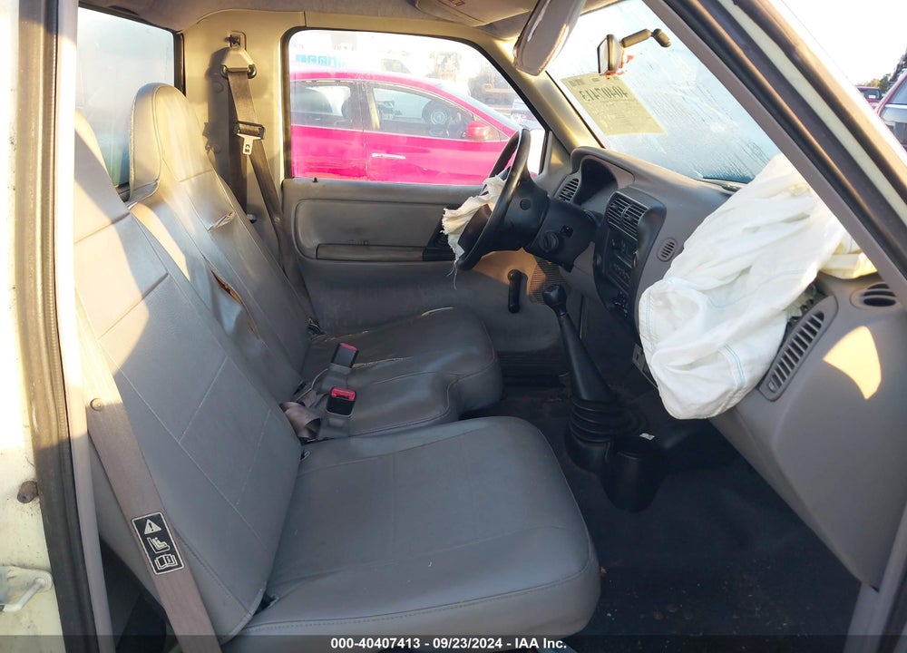 2000 FORD RANGER XL/XLT VIN: 1FTYR10C8YPB15165