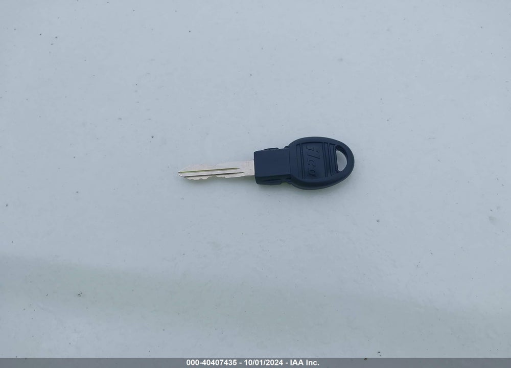 2011 DODGE GRAND CARAVAN CREW VIN: 2D4RN5DG1BR662338