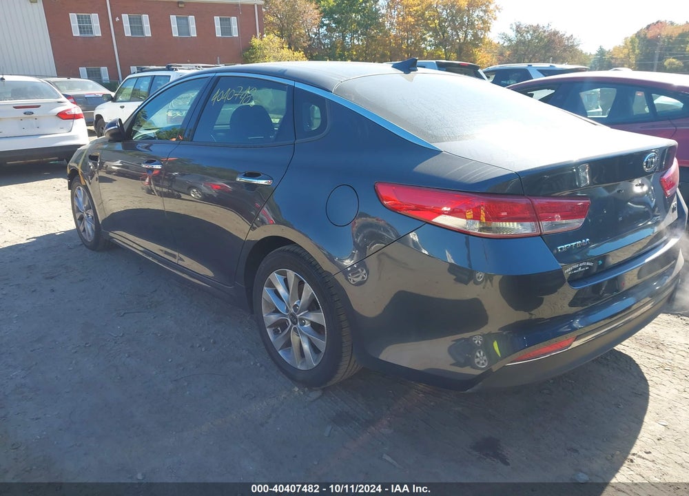 2018 KIA OPTIMA EX VIN: 5XXGU4L34JG224002