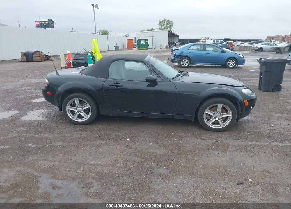 2008 MAZDA MX-5 MIATA VIN: JM1NC25F780147501