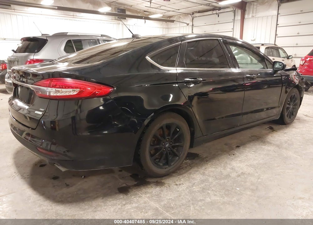 2017 FORD FUSION SE VIN: 3FA6P0HDXHR103859