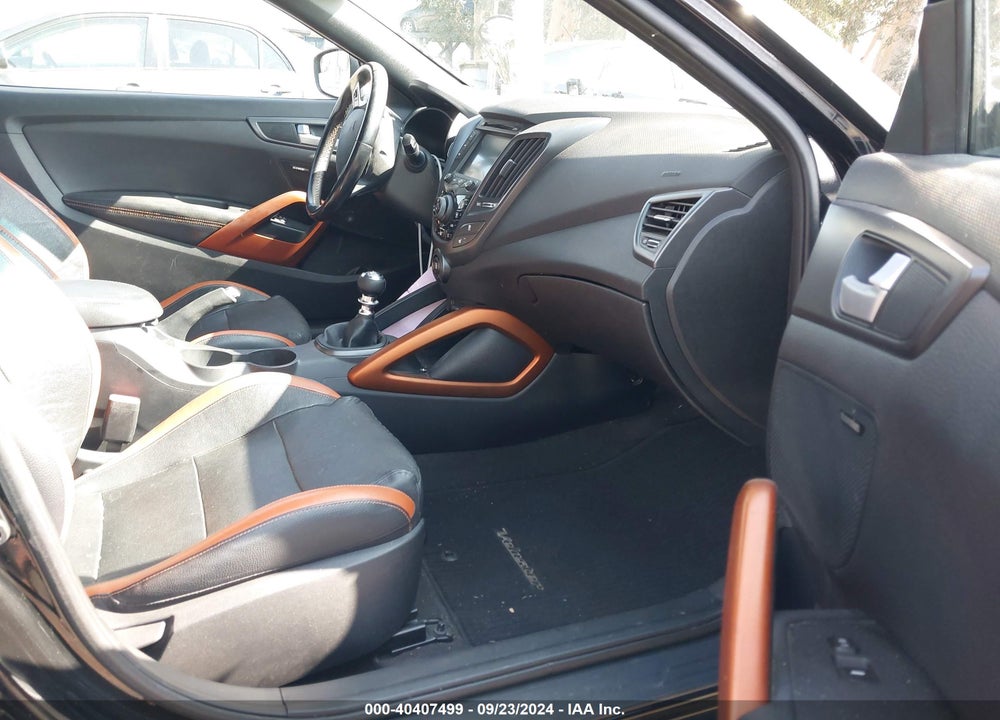 2016 HYUNDAI VELOSTER TURBO VIN: KMHTC6AE4GU272289