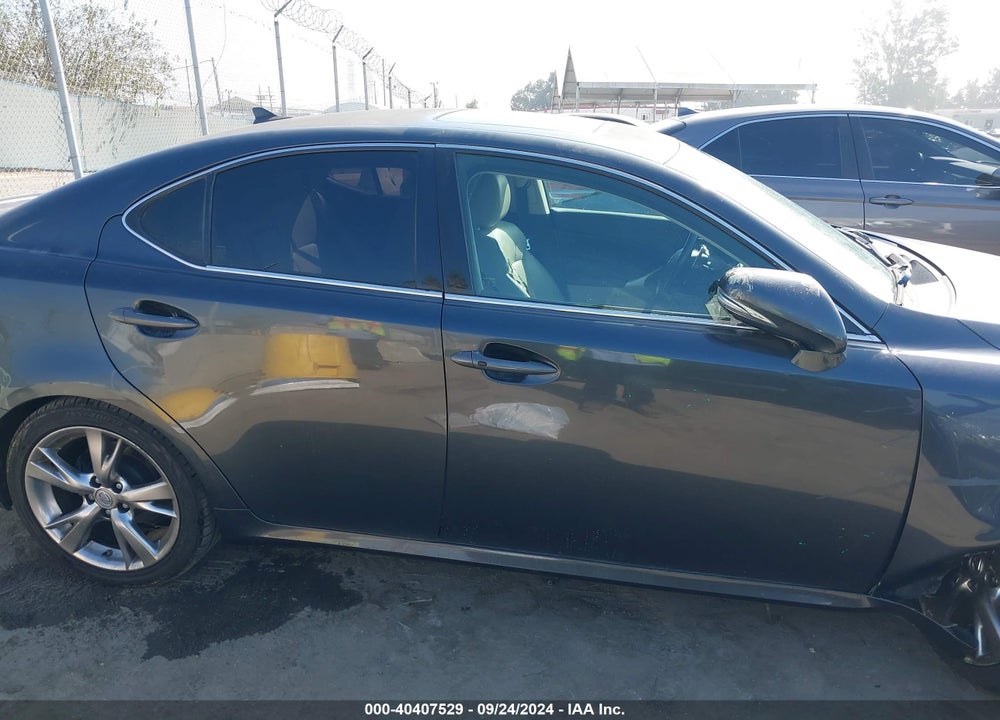 2009 LEXUS IS 250 VIN: JTHBK262395102897