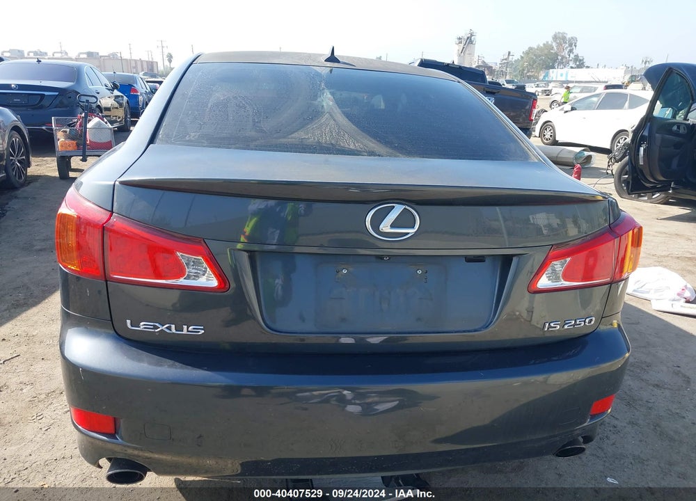 2009 LEXUS IS 250 VIN: JTHBK262395102897